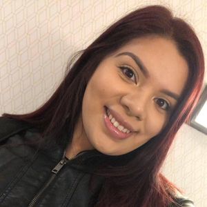 Meet your Posher, Andrea